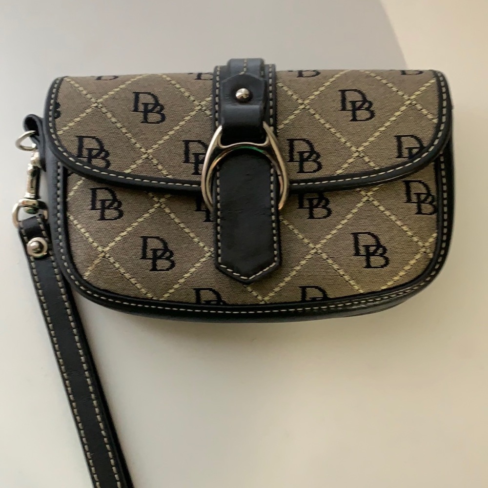 (SOLD) Dooney Bourke